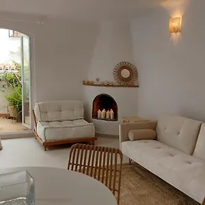  Holiday home New Boho With Balcony, Private Garden And Communal Pool